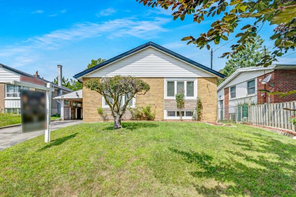 84-Pandora-Circle-Toronto-Web-Salisbury-7