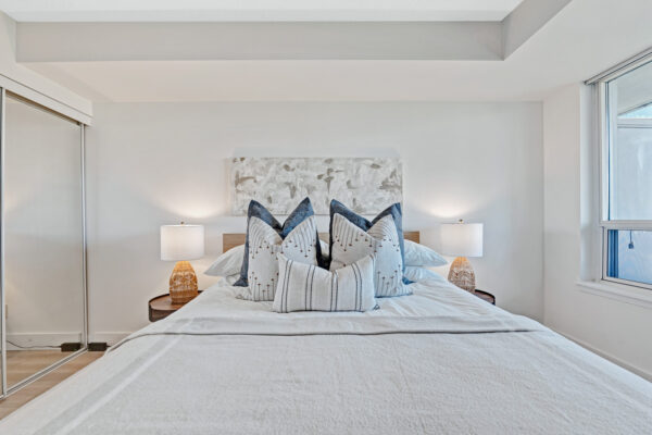 18-Harrison-Garden-Boulevard-#806-Toronto-Web-Salisbury-19