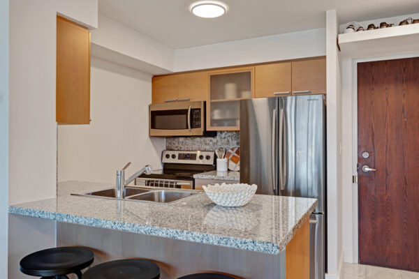 18-Harrison-Garden-Boulevard-#806-Toronto-Web-Salisbury-7