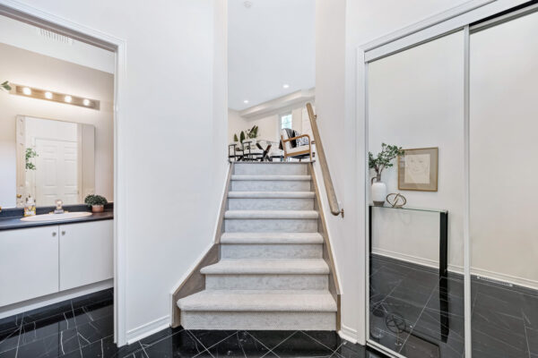 187-Hollywood-Avenue-Toronto-Web-Salisbury-10