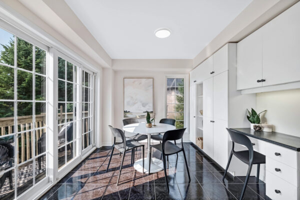 187-Hollywood-Avenue-Toronto-Web-Salisbury-21