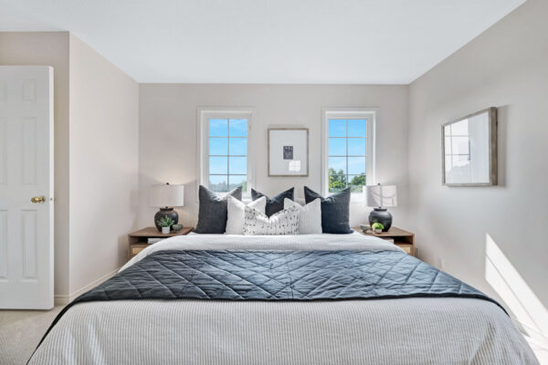 187-Hollywood-Avenue-Toronto-Web-Salisbury-29