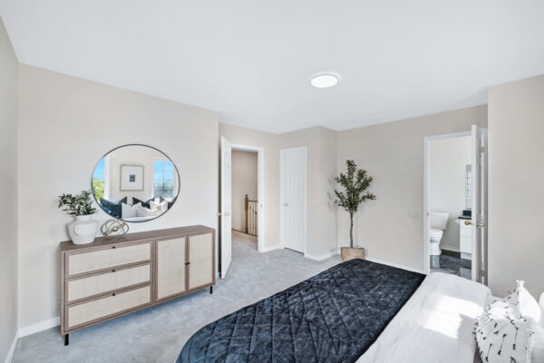 187-Hollywood-Avenue-Toronto-Web-Salisbury-30