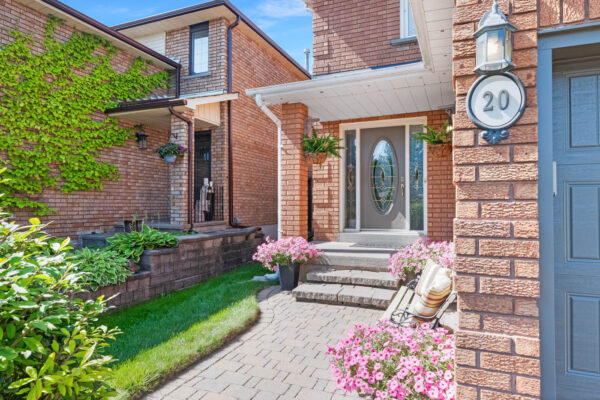 20-Bayberry-Street-Stouffville-Web-Salisbury-10