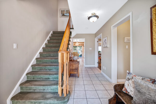 20-Bayberry-Street-Stouffville-Web-Salisbury-13