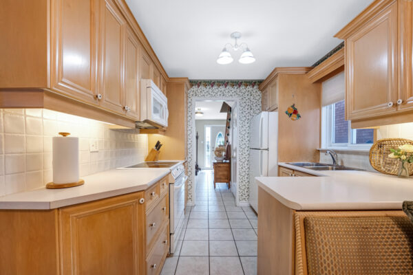 20-Bayberry-Street-Stouffville-Web-Salisbury-16