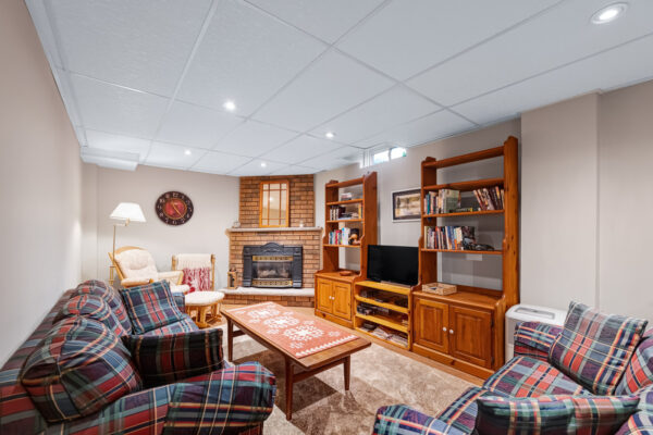 20-Bayberry-Street-Stouffville-Web-Salisbury-42