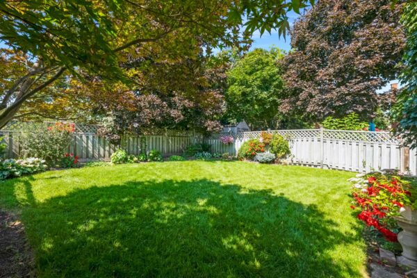 20-Bayberry-Street-Stouffville-Web-Salisbury-48