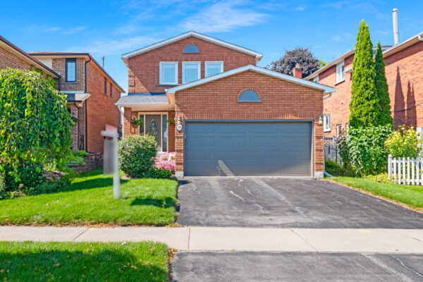 20-Bayberry-Street-Stouffville-Web-Salisbury-8