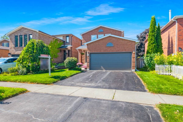 20-Bayberry-Street-Stouffville-Web-Salisbury-9