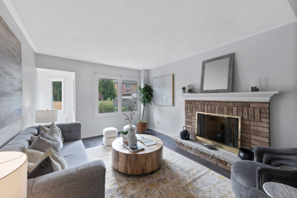 2050-Eighth-Line-Oakville-Web-Salisbury-23