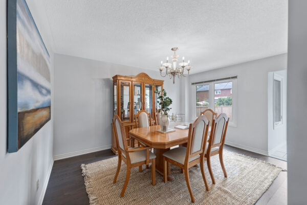2050-Eighth-Line-Oakville-Web-Salisbury-25