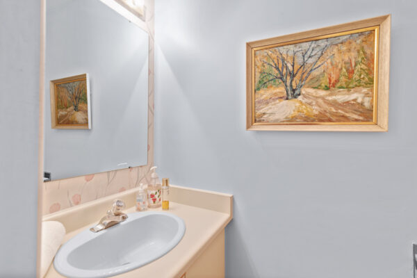 2050-Eighth-Line-Oakville-Web-Salisbury-28