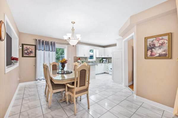 267-Avdell-Avenue-Vaughan-Web-Salisbury-13