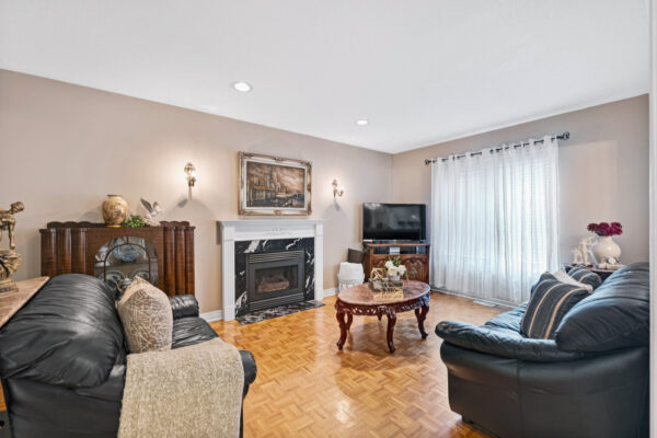 267-Avdell-Avenue-Vaughan-Web-Salisbury-22
