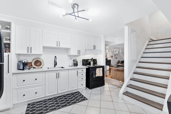 267-Avdell-Avenue-Vaughan-Web-Salisbury-44