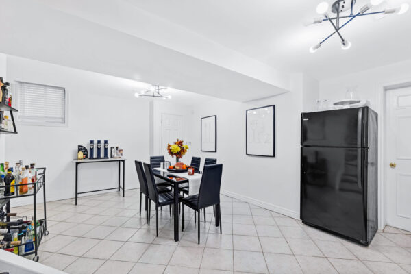 267-Avdell-Avenue-Vaughan-Web-Salisbury-45