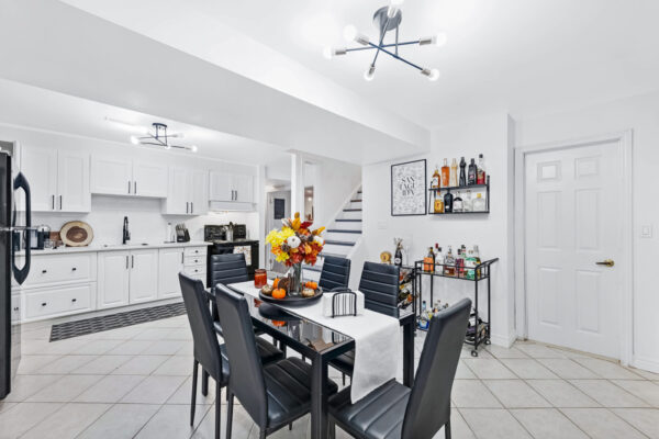 267-Avdell-Avenue-Vaughan-Web-Salisbury-46