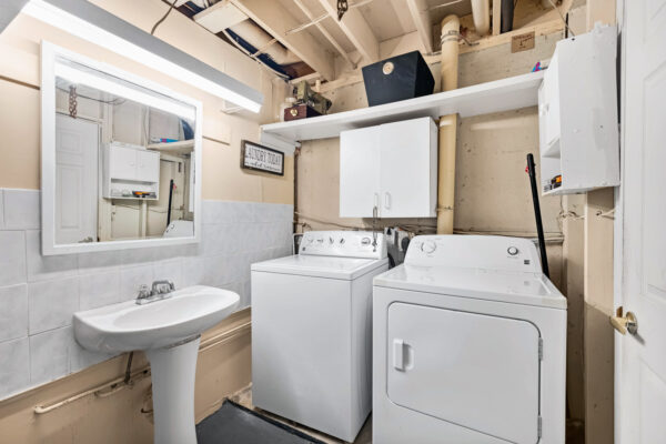 267-Avdell-Avenue-Vaughan-Web-Salisbury-54