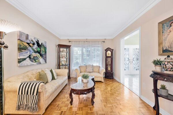 267-Avdell-Avenue-Vaughan-Web-Salisbury-8