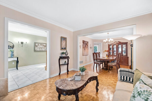 267-Avdell-Avenue-Vaughan-Web-Salisbury-9