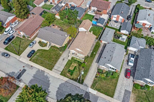 47-Enfield-Avenue-Hamilton-Web-Salisbury-2