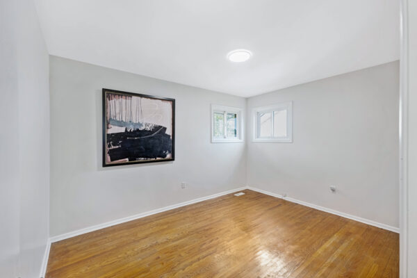 47-Enfield-Avenue-Hamilton-Web-Salisbury-23