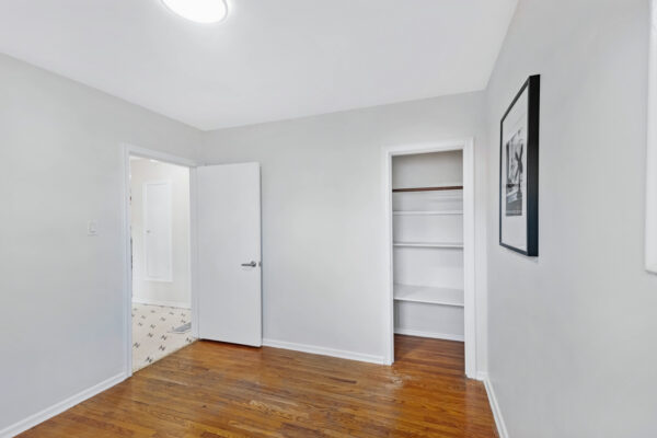 47-Enfield-Avenue-Hamilton-Web-Salisbury-27