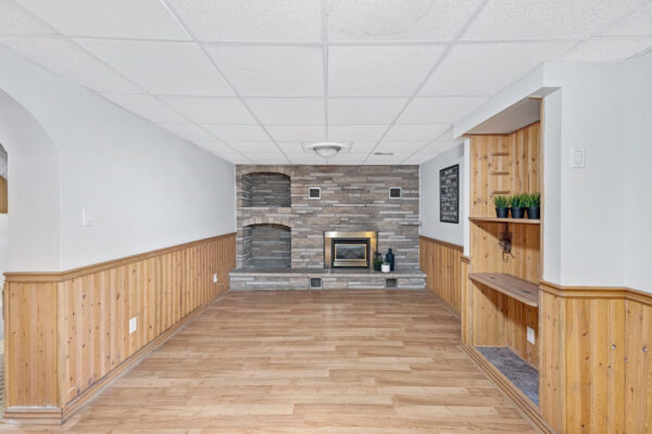 47-Enfield-Avenue-Hamilton-Web-Salisbury-33