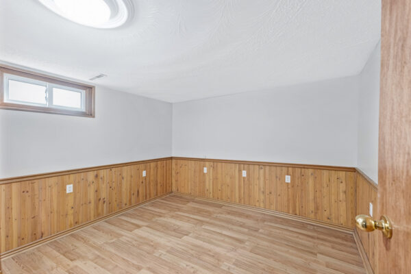 47-Enfield-Avenue-Hamilton-Web-Salisbury-38