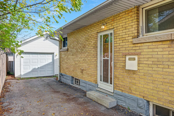 47-Enfield-Avenue-Hamilton-Web-Salisbury-41