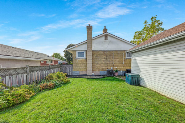 47-Enfield-Avenue-Hamilton-Web-Salisbury-48