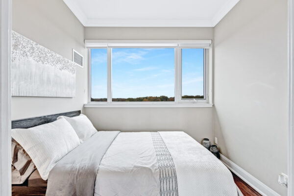 4700-Highway-7-#705-Vaughan-Web-Salisbury-36