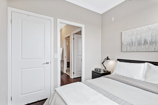 4700-Highway-7-#705-Vaughan-Web-Salisbury-37