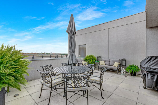 4700-Highway-7-#705-Vaughan-Web-Salisbury-40