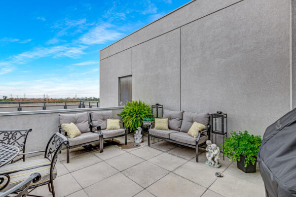 4700-Highway-7-#705-Vaughan-Web-Salisbury-43