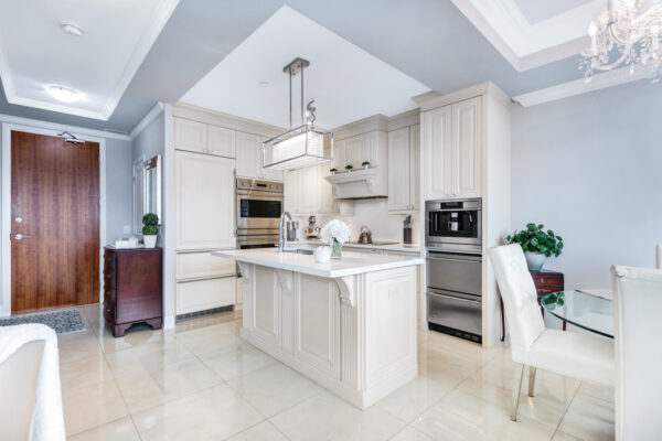 4700-Highway-7-#705-Vaughan-Web-Salisbury-9