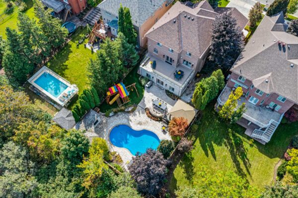 61-Alpha-Court-Vaughan-Exterior-Web-Salisbury-19