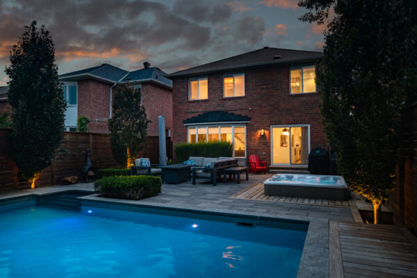 83-Aloe-Avenue-Richmond-Hill-Twilight-Web-Salisbury-3