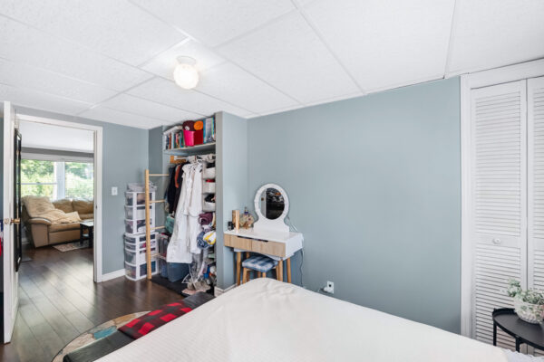891-Lake-Drive-East-Georgina-Web-Salisbury-27