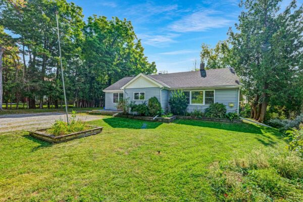 891-Lake-Drive-East-Georgina-Web-Salisbury-7