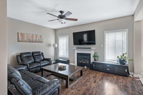 9-Wyndham-Circle-Georgina-Web-Salisbury-15