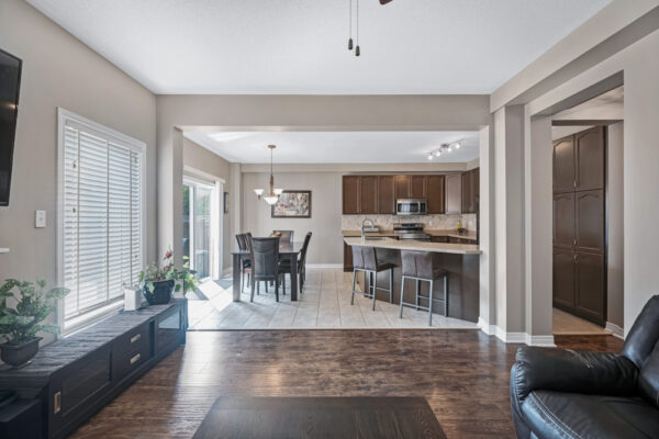 9-Wyndham-Circle-Georgina-Web-Salisbury-20