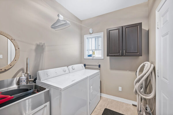 9-Wyndham-Circle-Georgina-Web-Salisbury-29
