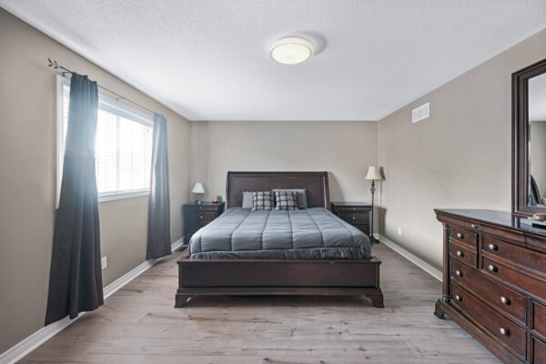 9-Wyndham-Circle-Georgina-Web-Salisbury-35