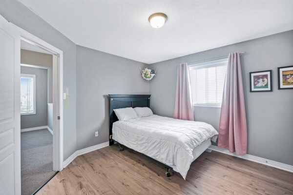 9-Wyndham-Circle-Georgina-Web-Salisbury-47
