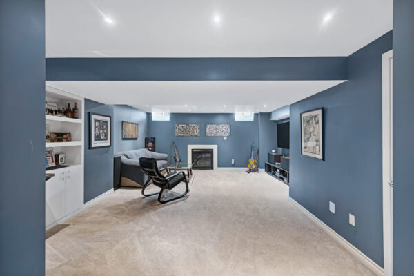9-Wyndham-Circle-Georgina-Web-Salisbury-49