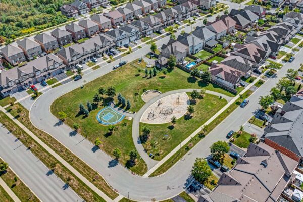 9-Wyndham-Circle-Georgina-Web-Salisbury-65