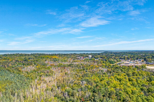 9-Wyndham-Circle-Georgina-Web-Salisbury-68