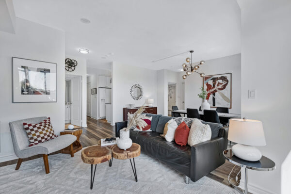 900-Mount-Pleasant-Road-#622-Toronto-Web-Salisbury-16